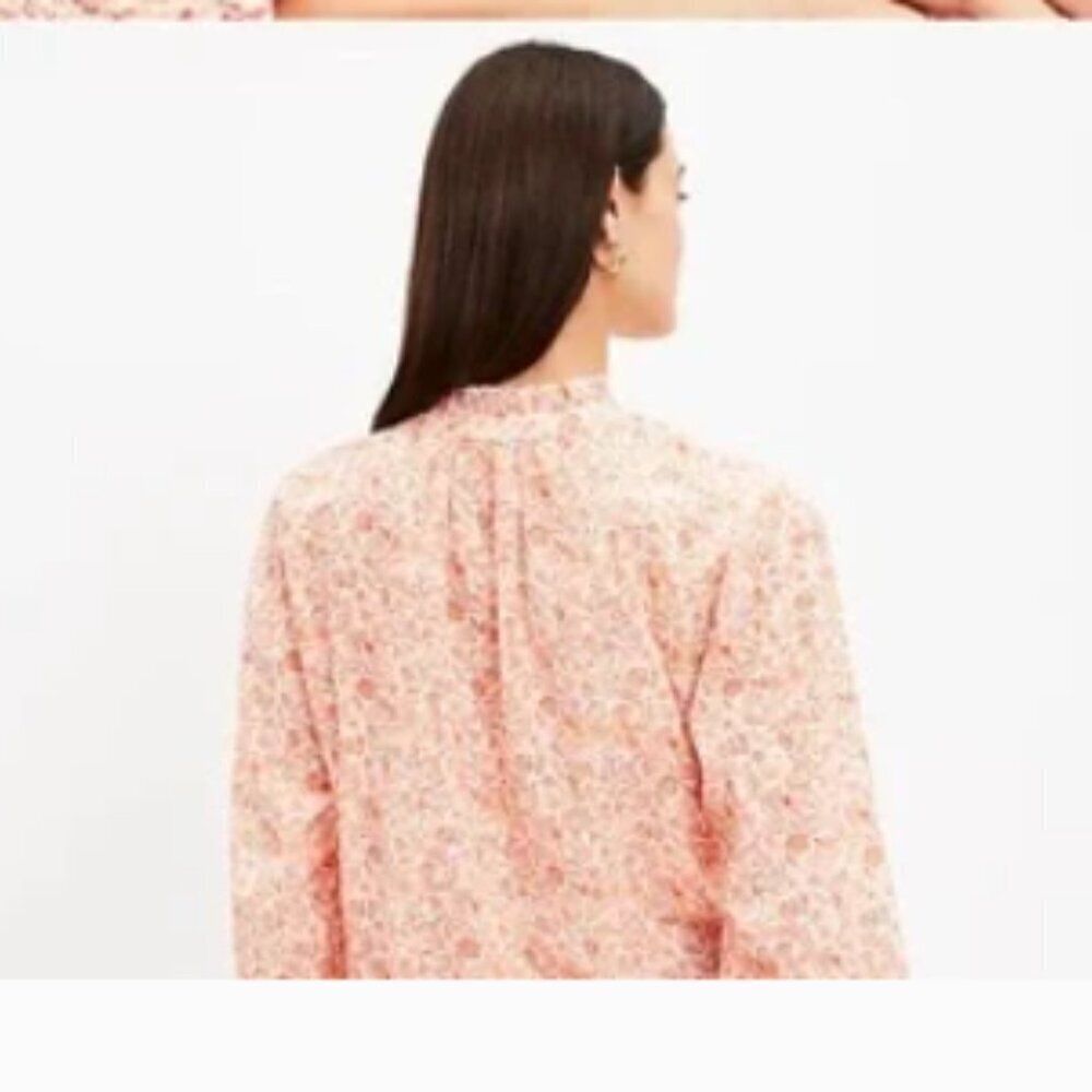 LOFT Jungle Ruffle Neck Poet Blouse Size Medium - Picture 3 of 12